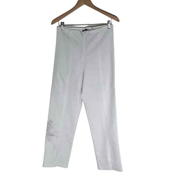 NWOT KAVELI Silver Floral Embellishments Front Slit White Ankle Pants Size 14 - Picture 13 of 16
